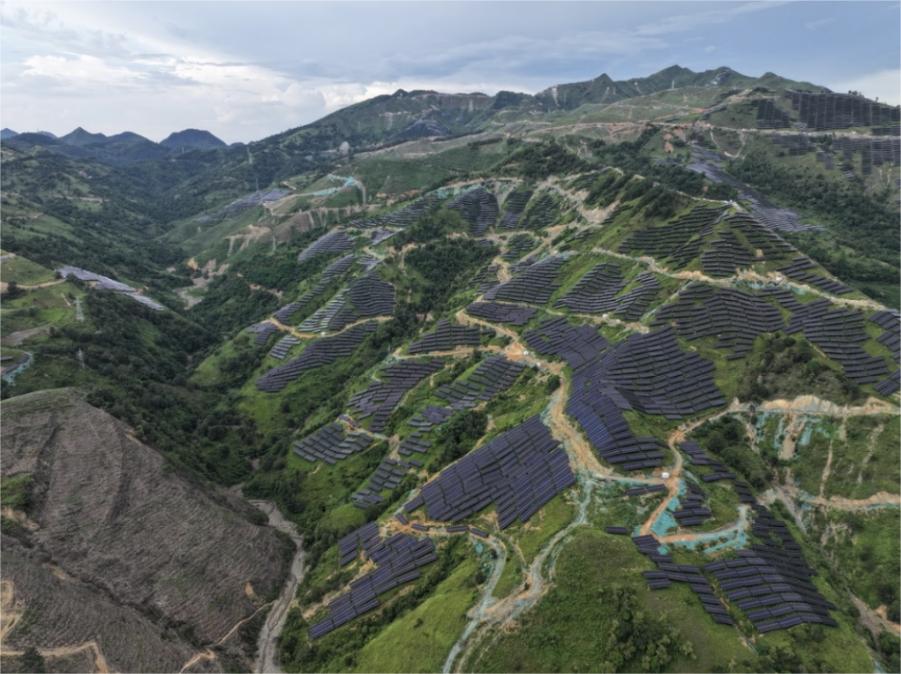 IRENA: การติดตั้งแผงโซลาร์เซลล์ทั่วโลกเพิ่มกำลังการผลิตสูงสุดเป็นประวัติการณ์ที่ 511 กิกะวัตต์ในปี 2025